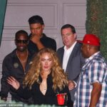 Tiempo de fiesta: los rumores de matrimonio se desvanecieron cuando Adele y Rich Paul ayudaron a su amiga cercana Beyoncé a celebrar su 41 cumpleaños en California el domingo por la noche.