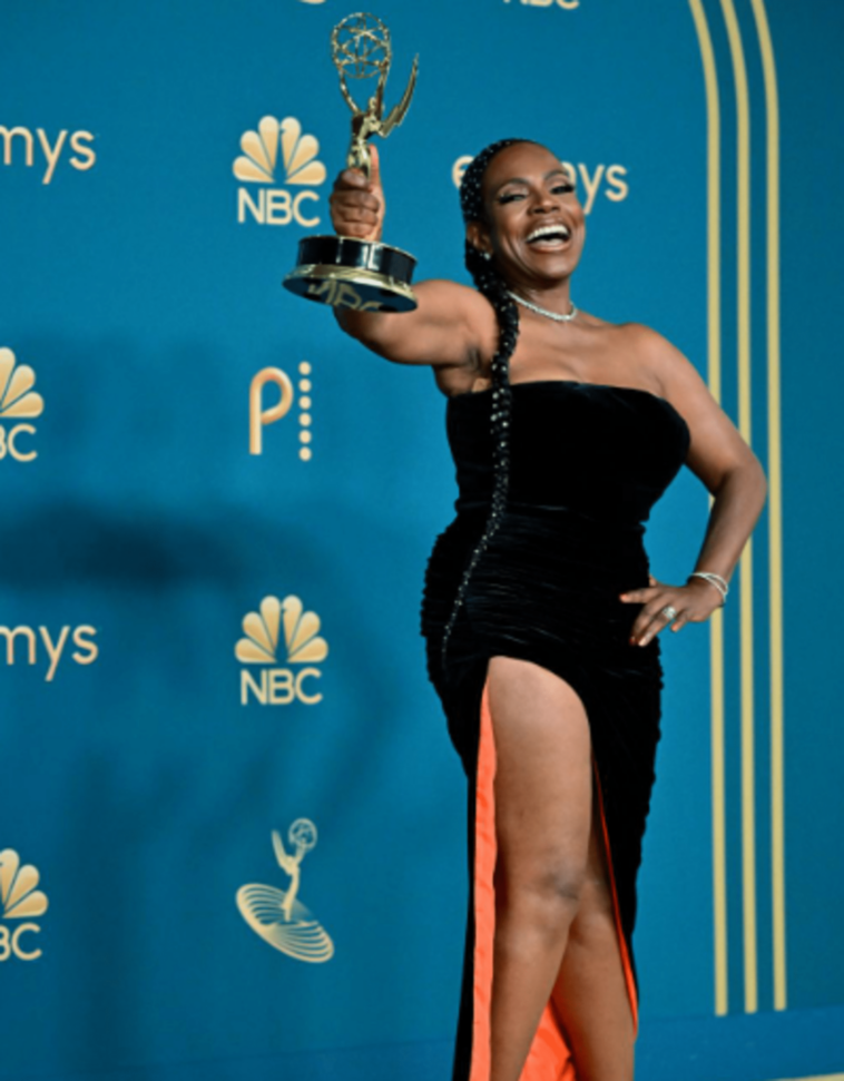 Antes de los Premios Emmy 2022, Sheryl Lee Ralph experimentó un desastroso mal funcionamiento de vestuario