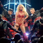 Baz Luhrmann confirma que el remix de Britney Spears de 'Viva Las Vegas' podría estar en camino pronto