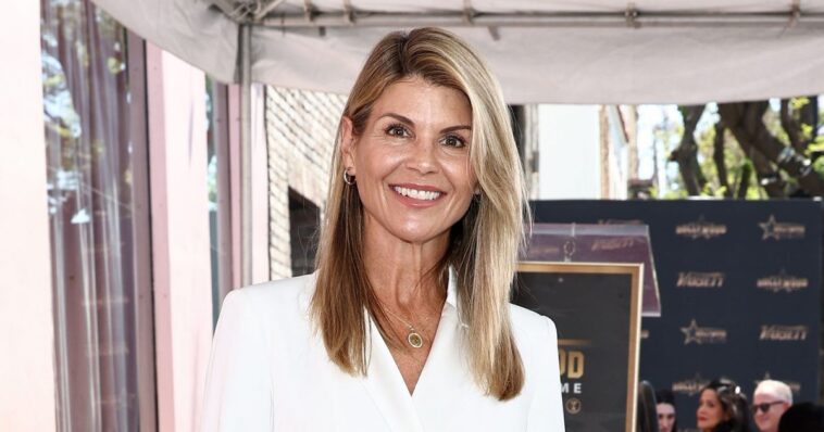 Bill Abbott, de Great American Media, elegirá a Lori Loughlin para el cine