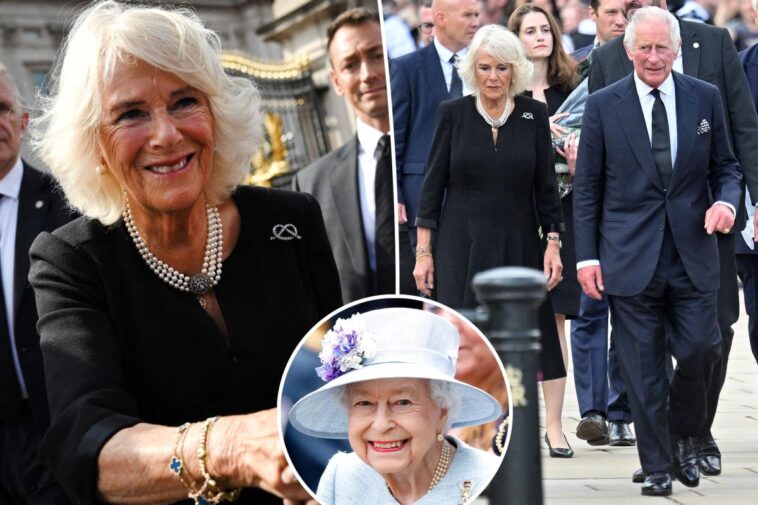 Camilla usa un broche especial en Buckingham tras la muerte de la reina