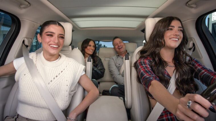 'Carpool Karaoke' de James Corden supera a Seth Meyers, Stephen Colbert y Tim Robinson en un Emmy de formato corto