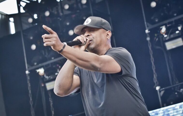 Chuck D de Public Enemy vende los derechos de publicación de más de 300 canciones