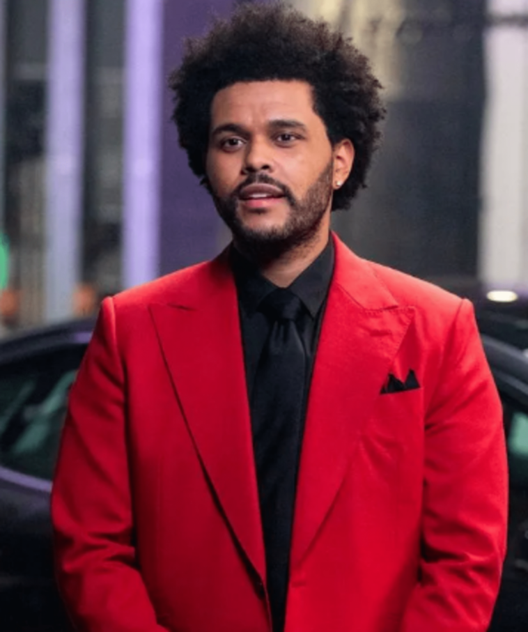 Después de perder la voz, The Weeknd se vio obligado a cortar rápidamente su actuación en el estadio de Los Ángeles