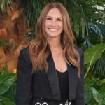 El brillante vestido de McQueen de Julia Roberts tiene un mensaje oculto