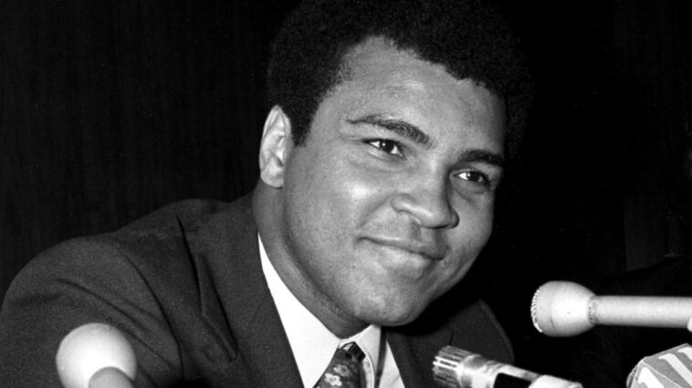 El musical 'Ali' sobre la vida de la leyenda del boxeo Muhammad Ali se está desarrollando para Broadway