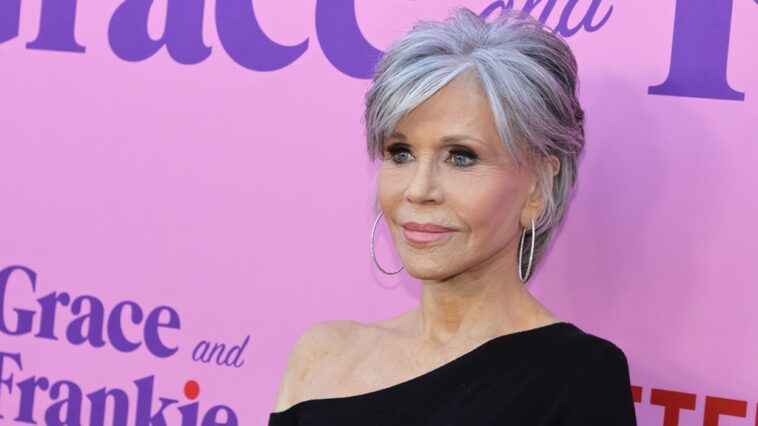 Jane Fonda revela diagnóstico de cáncer y tratamientos de quimioterapia