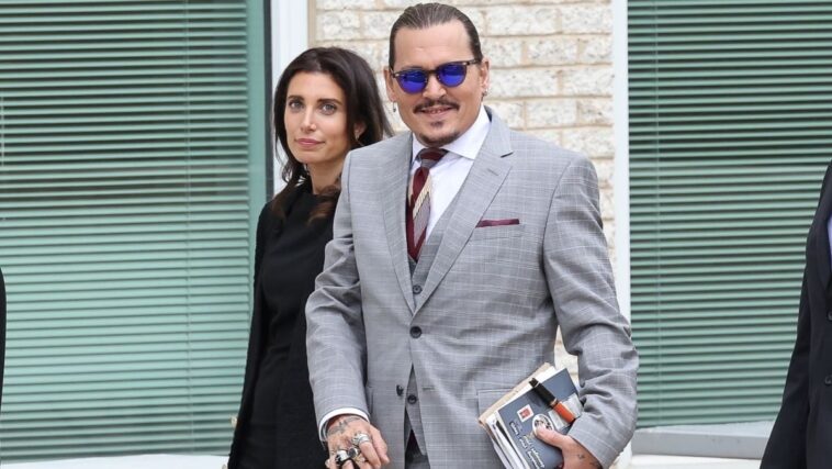 Johnny Depp está saliendo con la abogada Joelle Rich que trabajó en su caso de difamación en el Reino Unido: "Son el verdadero negocio"