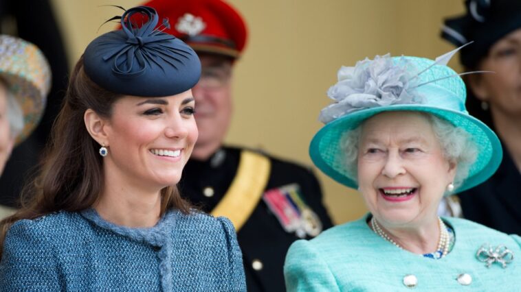 Kate Middleton acaba de usar el collar de perlas que la reina Isabel solía usar 'todos los días'