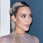 Kim Kardashian dice que se necesitan 8 horas para retocar sus raíces