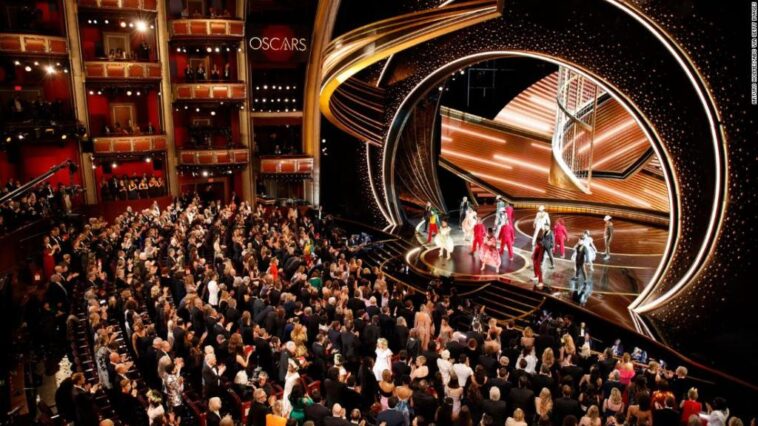 La Academia admite que el espectáculo de los Oscar necesita ser "revitalizado": establece un plan de 8 puntos en marcha en la reunión de miembros de AMPAS
