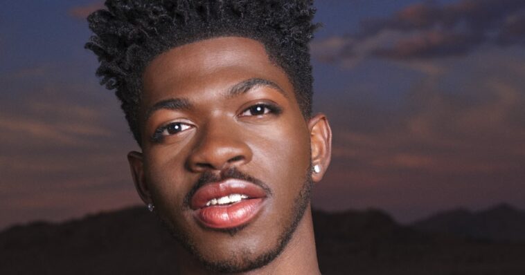 La campaña de belleza YSL de Lil Nas X es absolutamente audaz