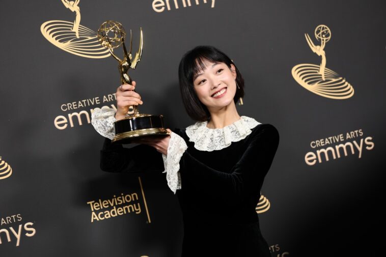 La estrella invitada ganadora del Emmy, Lee Yoo-Mi, predice que morirá temprano jugando al 'Juego del calamar' en la vida real