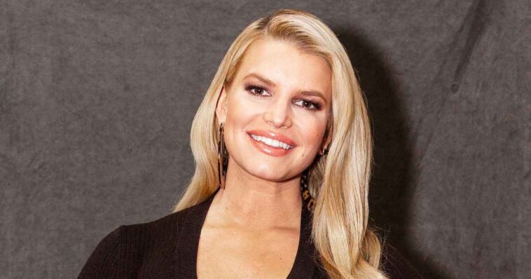 Las citas más honestas de Jessica Simpson sobre la imagen corporal y el peso