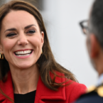 Los últimos aretes de Kate Middleton son elegantes, asequibles y aún están disponibles