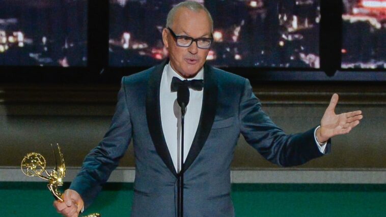 Michael Keaton opina sobre la cancelación de Batgirl: "Fue una decisión comercial... Voy a asumir que fue una buena decisión"