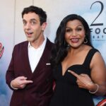 Mindy Kaling y BJ Novak se burlan de su 'relación complicada' en los Emmy