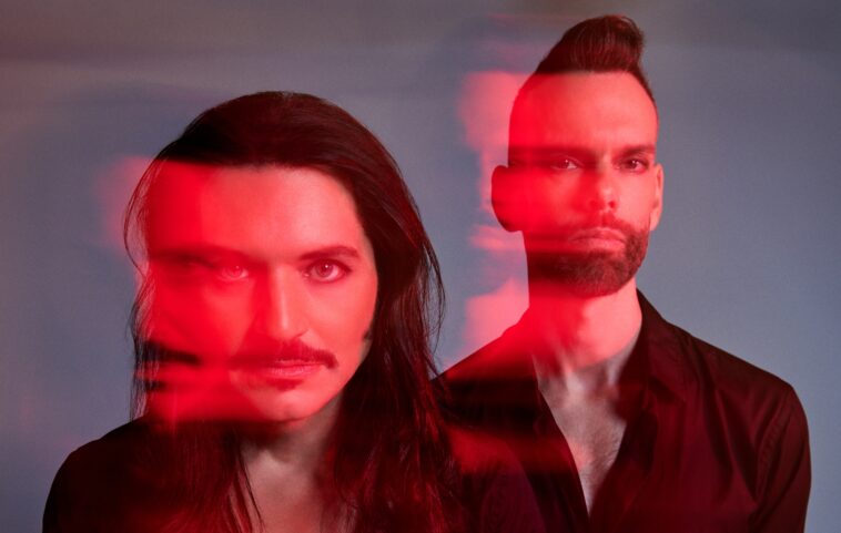 Placebo comparte versión industrial de 'Shout' de Tears For Fears