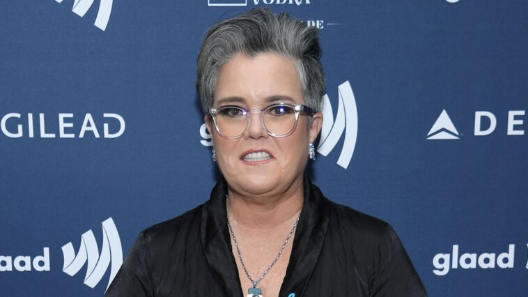 Rosie O'Donnell sobre presionar para interpretar a su personaje gay en 'A League of Their Own', salida del showrunner de 'American Gigolo'