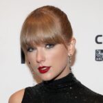 Taylor Swift presenta una versión moderna de la Bubble Ponytail