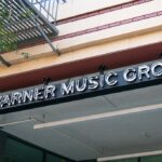 Warner Music puede verse obligada a revelar acusaciones de conducta sexual inapropiada