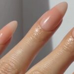"uñas de rubor coreano" ¿Son la próxima gran tendencia de uñas minimalista?