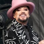 Gran victoria: Boy George se unirá al elenco de la próxima serie de I'm A Celebrity... ¡Sácame de aquí!, asegurando la tarifa más alta en la historia del programa.