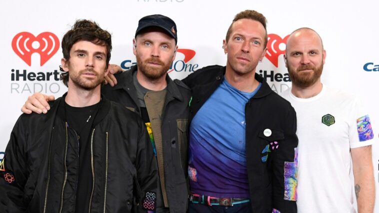 Coldplay pospone ocho shows en Brasil luego de que Chris Martin desarrollara una "infección pulmonar grave"