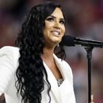 Demi Lovato se vio obligada a posponer el programa 'Holy Fvck' después de perder la voz