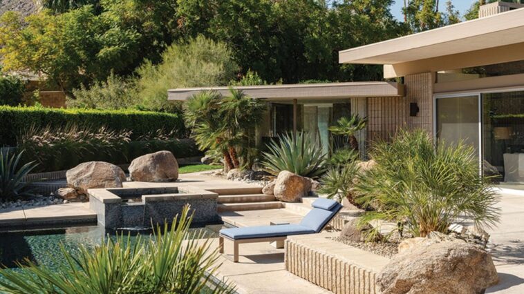 Dentro de la renovación de la casa modernista de Palm Springs del cocreador de 'Frasier', David Lee