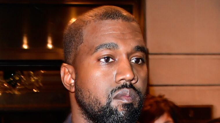 Kanye West se duplica en la controversia de 'White Lives Matter'