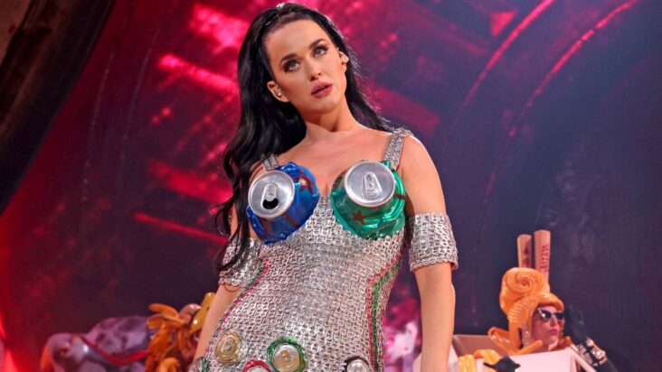 Katy Perry aclara las teorias de conspiracion despues de que