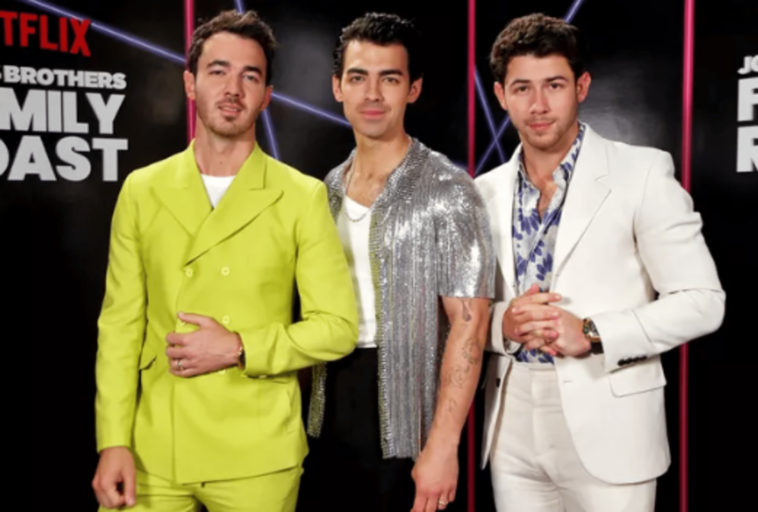 La nueva música de los Jonas Brothers, su cumpleaños número 30 y los jardines de tequila de Villa One son algunos de los temas de los que habla Nick Jonas
