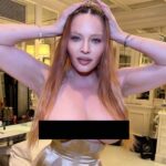 Madonna publica fotos en topless en las redes sociales