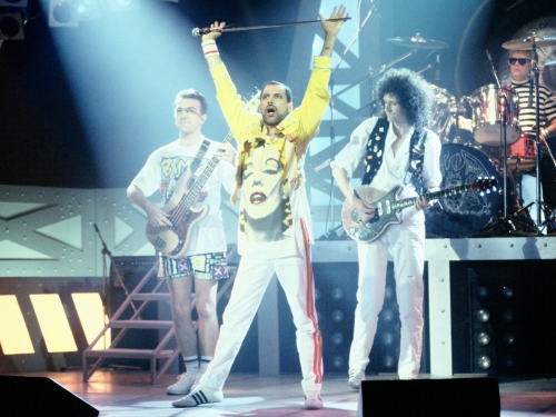 Queen finalmente comparte Freddie Mercury Gem recientemente descubierta 'Face It Alone'