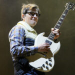 Rivers Cuomo reflexiona sobre las "mentes alucinantes" en Harvard tras el éxito de Weezer