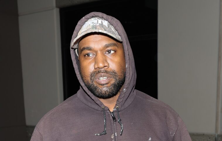 Según los informes, Kanye West fue abandonado por un abogado y una agencia de talentos luego de comentarios antisemitas.
