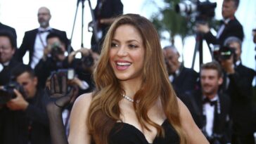 Shakira anuncia su nueva canción... ¿y le lanza una pulla a Piqué?
