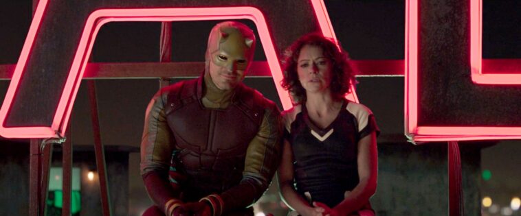 Tatiana Maslany de She-Hulk se burla de la apariencia de "Daredevil: Born Again"