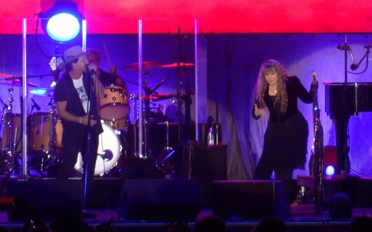 Eddie Vedder and Stevie Nicks