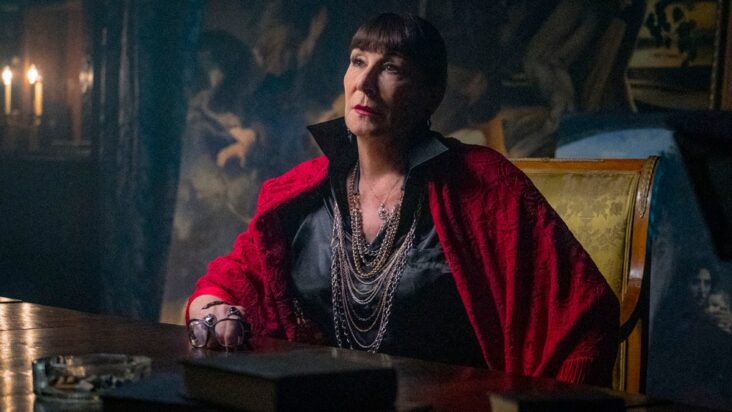 anjelica huston se une a ana de armas en ‘ballerina’