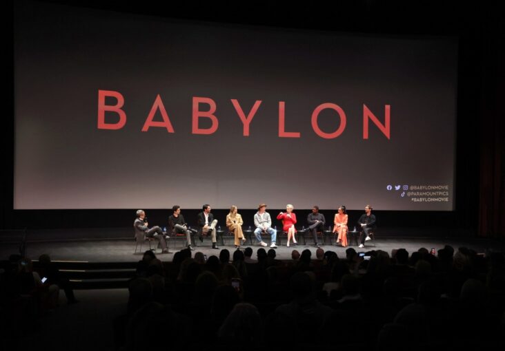 ‘babylon’ de damien chazelle con brad pitt y margot robbie pantallas para la multitud de hollywood: ¿tiene el material de los oscar?