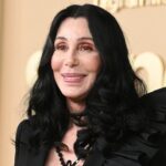 Cher fue fotografiada de la mano del ex infiel de