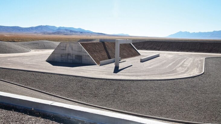 cómo visitar la ‘ciudad’ de michael heizer en las afueras de las vegas