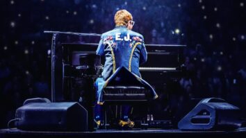 ¿A que hora es Elton John Live Farewell From Dodger