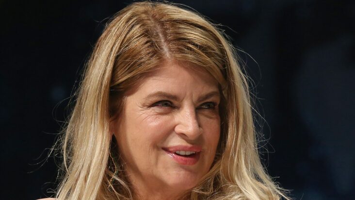 kirstie alley muere a los 71 años después de una batalla privada contra el cáncer