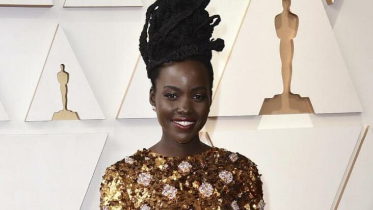 lupita nyong'o presenta a su novio