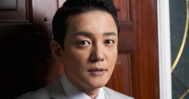 una fuente cercana al actor lee beom soo niega las acusaciones de abuso y culpa a la pasión del actor por malentendidos